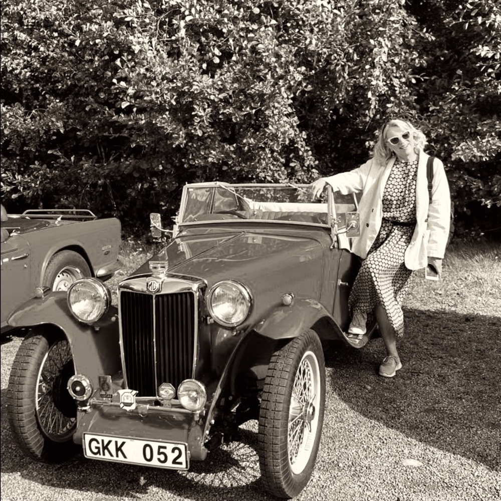 Meet your Posher, Antonia
